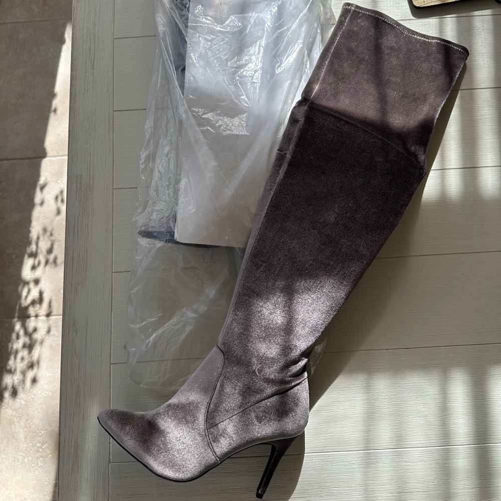 BRAND NEW VELVET SUEDE OVER THE KNEE PURPLE BROWN BOOTS